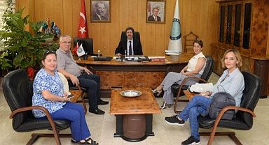 Nöbetçi Gazete'den rektöre ziyaret 