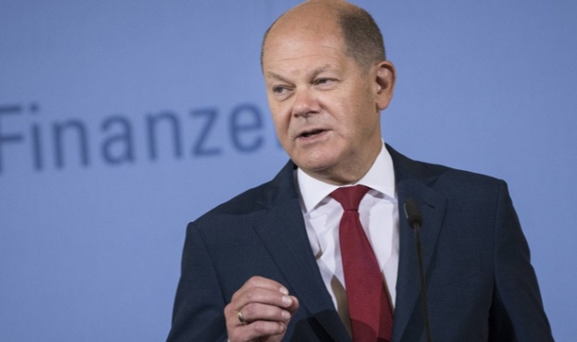Olaf Scholz: “Fransa'nın istikrarsız hale gelmesini beklemiyorum”