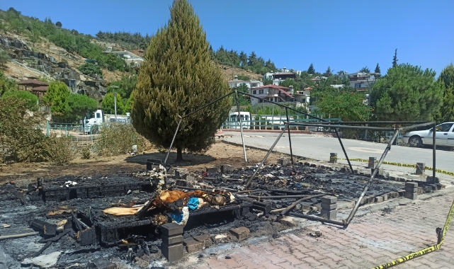 Önce deprem sonra yağmacılar vurdu