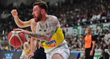 Onuralp Bitim resmen Chicago Bulls'ta