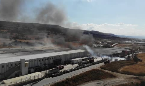 Palet deposunda çıkan yangın kontrol altına alındı