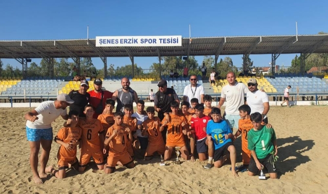 Plaj futbolunda şampiyon Sakin Şehir Seferihisar Spor