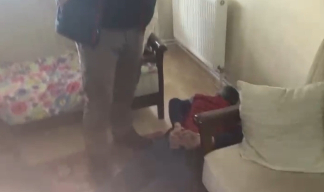 Sahte kimlikle yaşayan şahıs yakayı ele verdi