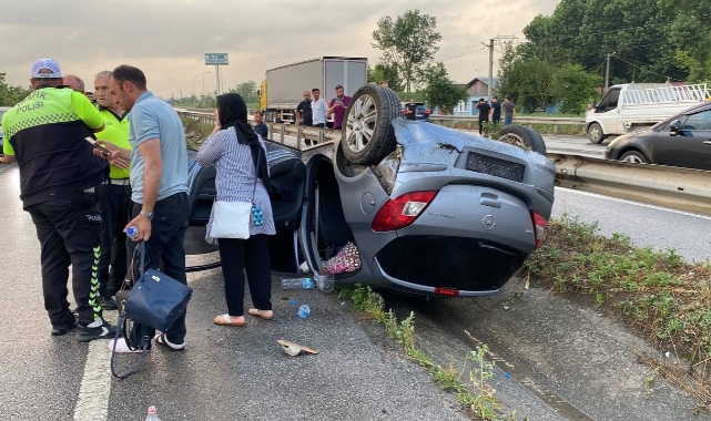 Sakarya'da otomobil takla attı: 7 yaralı