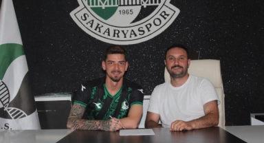 Sakaryaspor, Erdi Dikmen ile sözleşme imzaladı