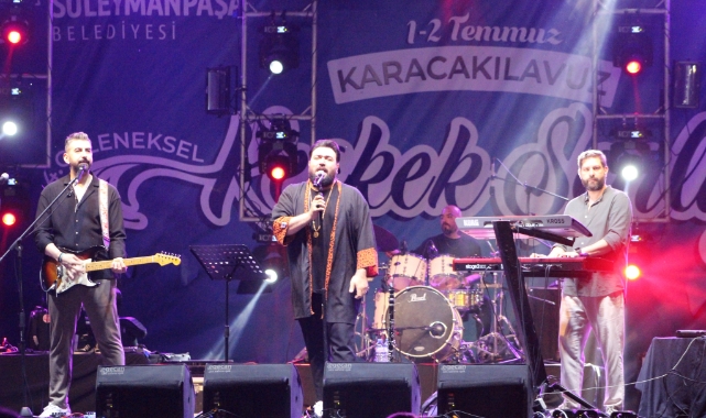 Sakiler grubu Tekirdağ’da konser verdi