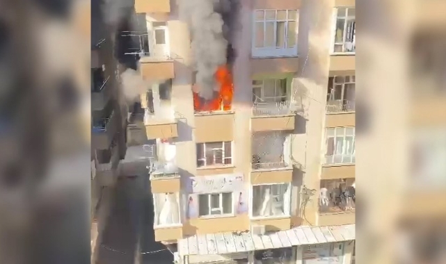 Şanlıurfa'da 6 katlı binada yangın