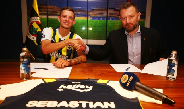 Sebastian Szymanski, Fenerbahçe'de