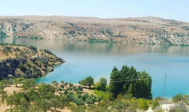Serinlemek için suya giren 2 kişi boğuldu
