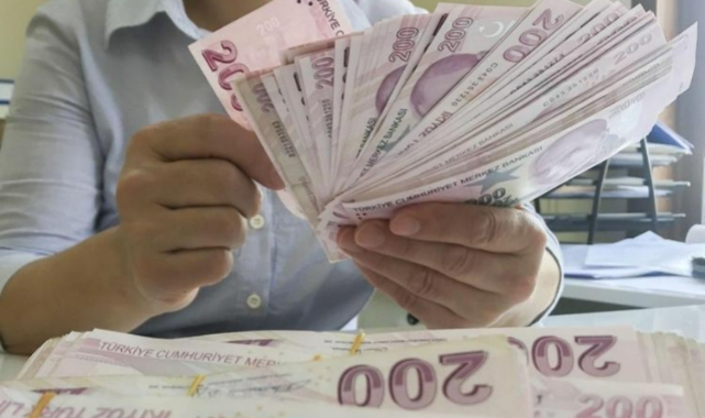 Seyyanen zam hesaplara yatırıldı