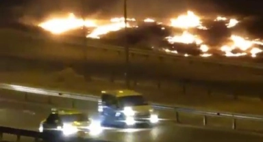Siirt’te havai fişek yangına neden oldu