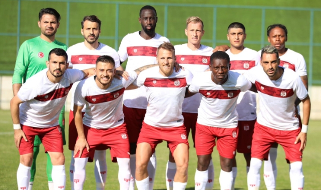 Sivasspor hazırlık maçında galip