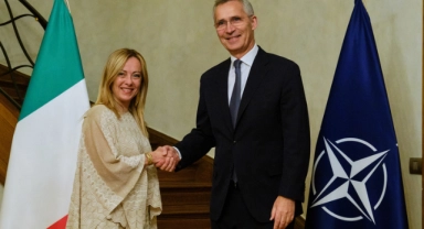 Stoltenberg yarın Sırbistan Cumhurbaşkanı Vucic ile görüşecek