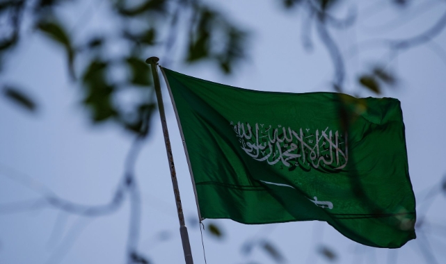 Suudi Arabistan, kişisel ziyaret vizesini başlattı