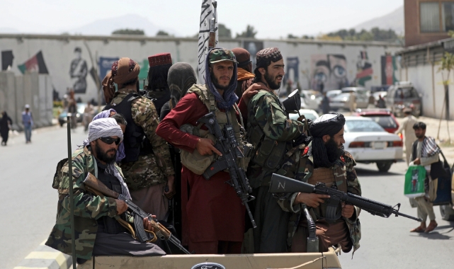 Afganistan'da ahlak polisinde şok hamle!