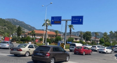 Tatilcilerin dönüş yolculuğu başladı