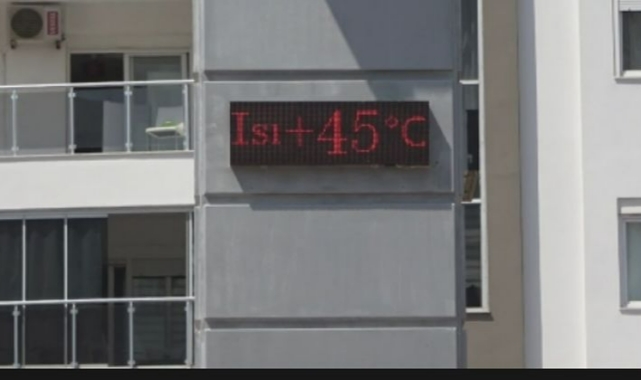 Termometreler 45 dereceyi gösterdi
