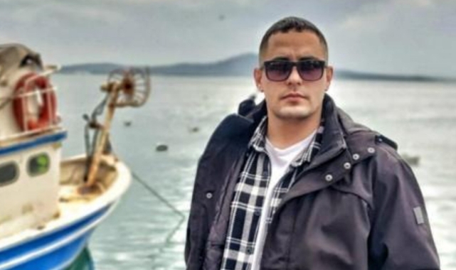 TIR ile çarpışan genç sürücü yaşamını yitirdi