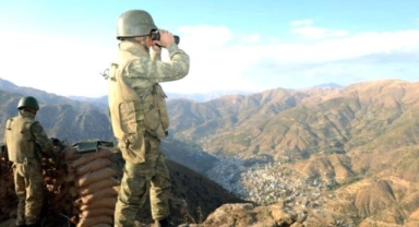 TSK, Irak ve Suriye'nin kuzeyinde 573 teröristi etkisiz hale getirdi
