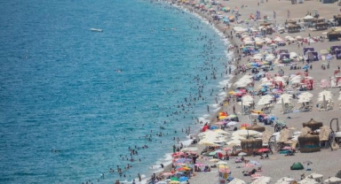 TÜİK: Turizm geliri 2'nci çeyrekte yüzde 23,1 arttı