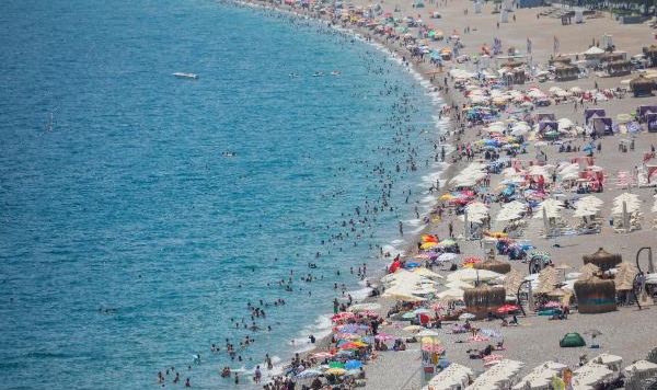 TÜİK: Turizm geliri 2'nci çeyrekte yüzde 23,1 arttı