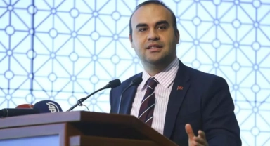 "Türkiye'nin önünde parlak bir gelecek var"