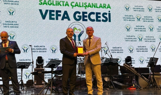 TÜSÇAD, 'Sağlıkta Çalışanlara Vefa Gecesi' düzenledi