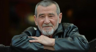 Ünlü şaire 10 ay hapis cezası verildi