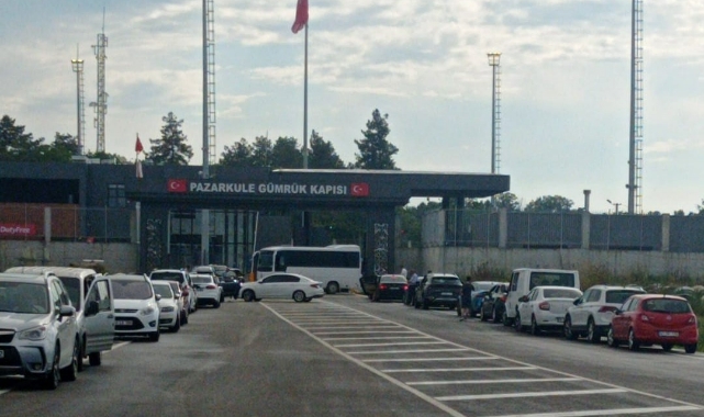 Zam sonrası sınırda telefon yoğunluğu