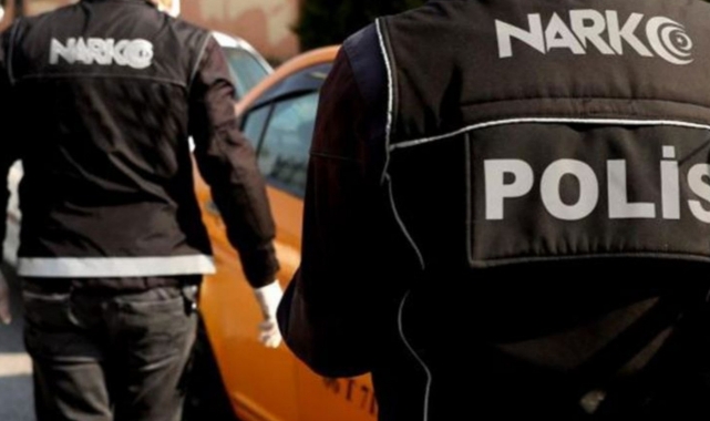 Zehir tacirleri ve kaçakçılar polisten kaçamadı