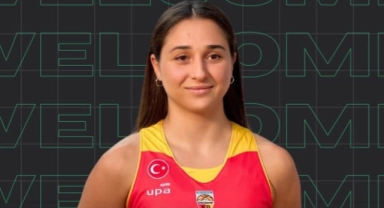 Zeynep Öykü Kalbisağde imzayı attı