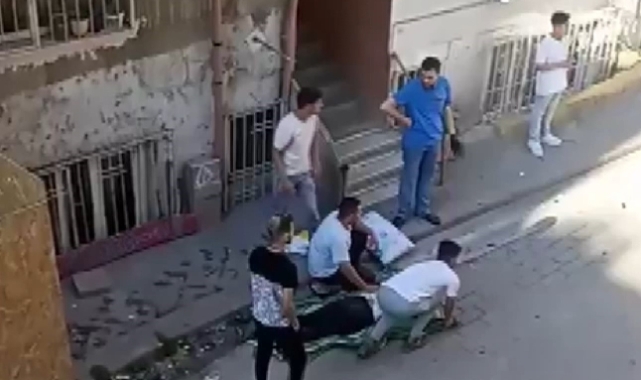 Zeytinburnu’nda sosyal medyada tartıştığı kuzenini bıçakladı