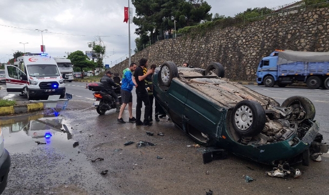 Zonguldak'ta telefona bakarken kaza yaptı!