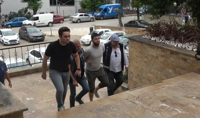 2 kişiyi bıçaklayan şahıs tutuklandı