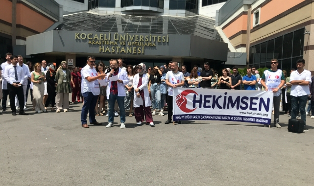21 STK ile birlikte iş bırakma eylemi yaptılar