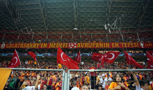 47 bin 845 taraftar tarihi maçı izledi