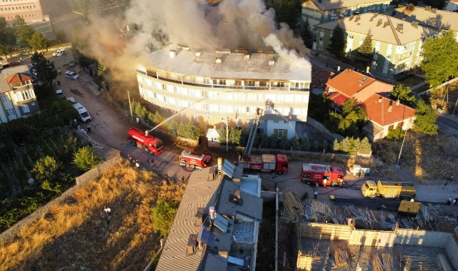 5 katlı binada yangın paniği