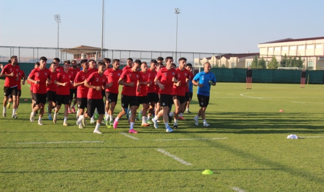 Afyonspor ilk hazırlık maçını Belediye Kütahyaspor oynayacak
