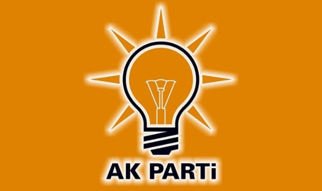 AK Parti İlçe Başkanı yönetimiyle birlikte istifa etti