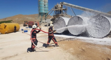 Asfalt şantiyesinde yangın paniği