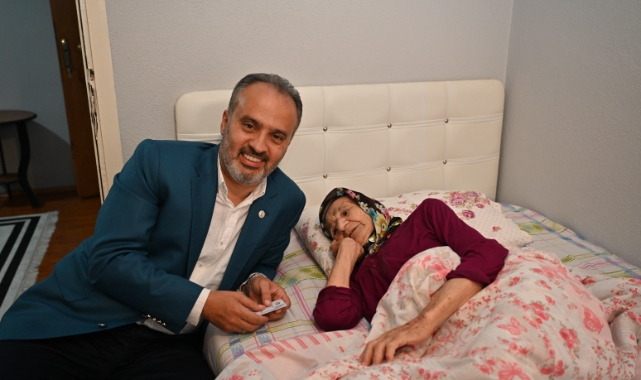 Asırlık çınardan hayır duası
