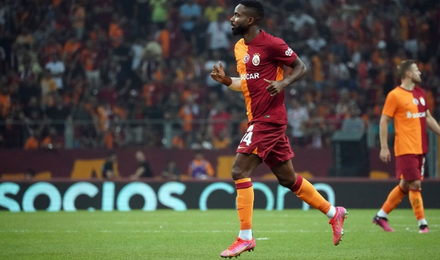 Bakambu, Galatasaray formasıyla ilk maçına çıktı