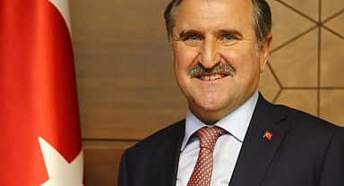 Bakan Aşkın Osman Bak'tan Gazoz için tebrik mesajı
