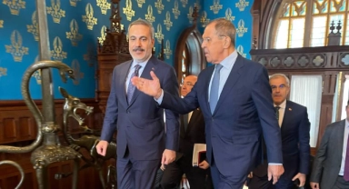 Bakan Fidan Lavrov ile görüştü