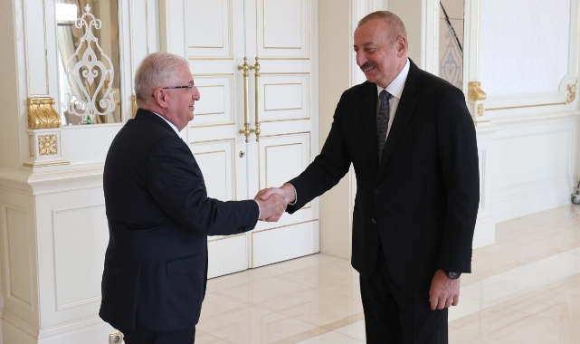 Bakan Güler İlham Aliyev'i ziyaret etti