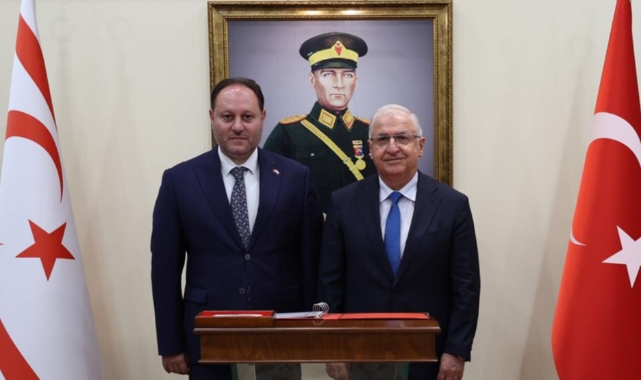 Bakan Güler, KKTC İçişleri Bakanı Öztürkler ile bir araya geldi