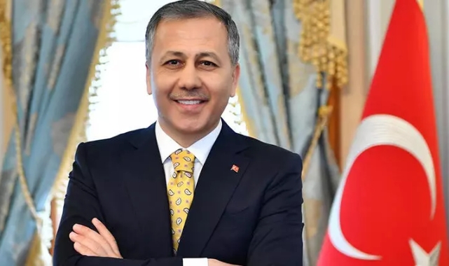 Bakan Yerlikaya: "Bin 385 düzensiz göçmen organizatörü yakalandı"