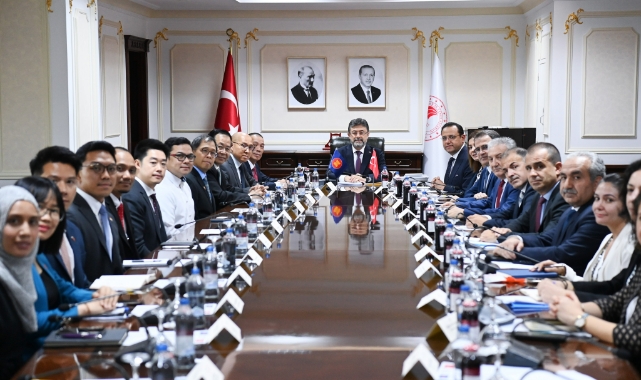 Bakan Yumaklı, ASEAN büyükelçileri ile görüştü