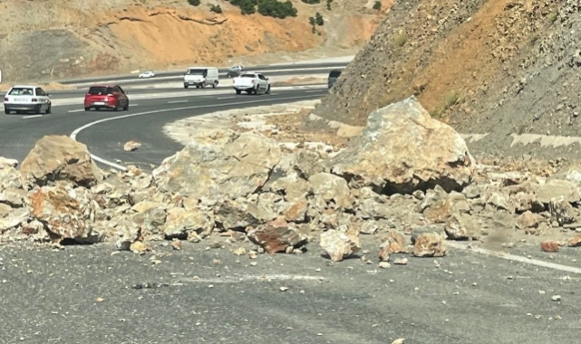 Bingöl - Erzurum karayolunda faciadan dönüldü