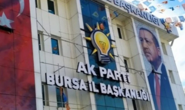 Bursa’da 5 ilçe başkanı istifa etti